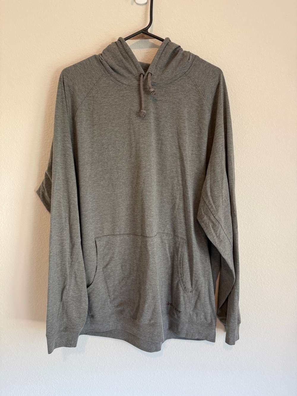 Duluth Trading Co No Fly Zone Hooded Pullover Sweatshirt